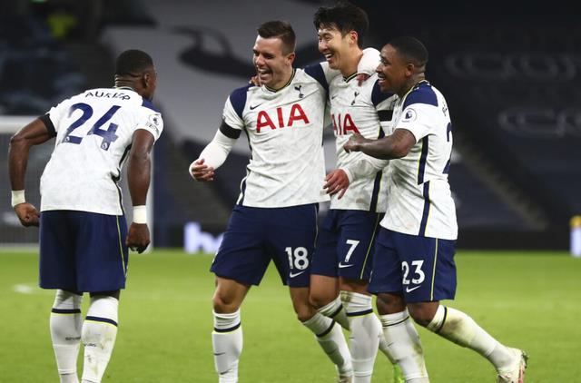 Tottenham Hotspur logra 4 victorias consecutivas y encabeza la Premier League